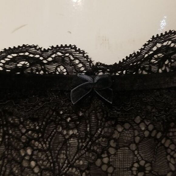 NWT VICTORIA SECRET VINTAGE PANTIES XLARGE BLACK LACE - Picture 3 of 10